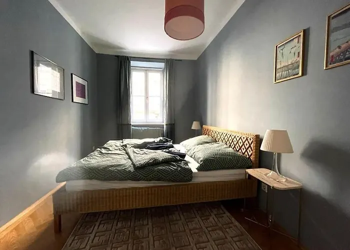 Modern & Charming @ Quarter! 7min To Center Wien